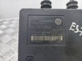 блок ABS Volkswagen Golf 5 поколение 2007, 1.9 л., дизель, 1K0907379K, 1K0614517H - фото №3