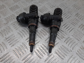 форсунка Volkswagen Polo 4 поколение 2005, 1.9 л., TDi, дизель, 038130073AQ