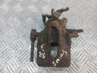 суппорт задний правый Ford Focus 1 поколение 2001