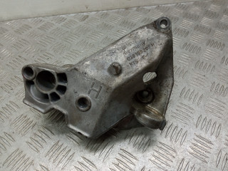 кронштейн двигателя Volkswagen Golf 4 поколение 2003, 1.4 л., i, бензин, 038199207H