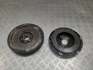 маховик Volkswagen Golf 4 поколение 2004, 2.0 л., i, 068105271F