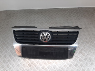 решетка радиатора Volkswagen Passat B6 2006