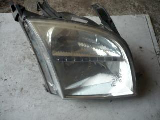 фара правая Ford Fusion 1 поколение 2003