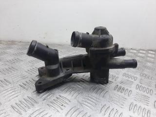 корпус термостата Volkswagen Polo 4 поколение 2005, 1.2 л., i, 03C121111B