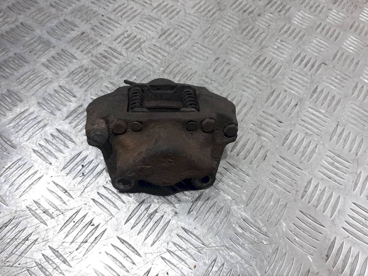 суппорт задний правый Saab 9-3 1 поколение 2001 - фото №1