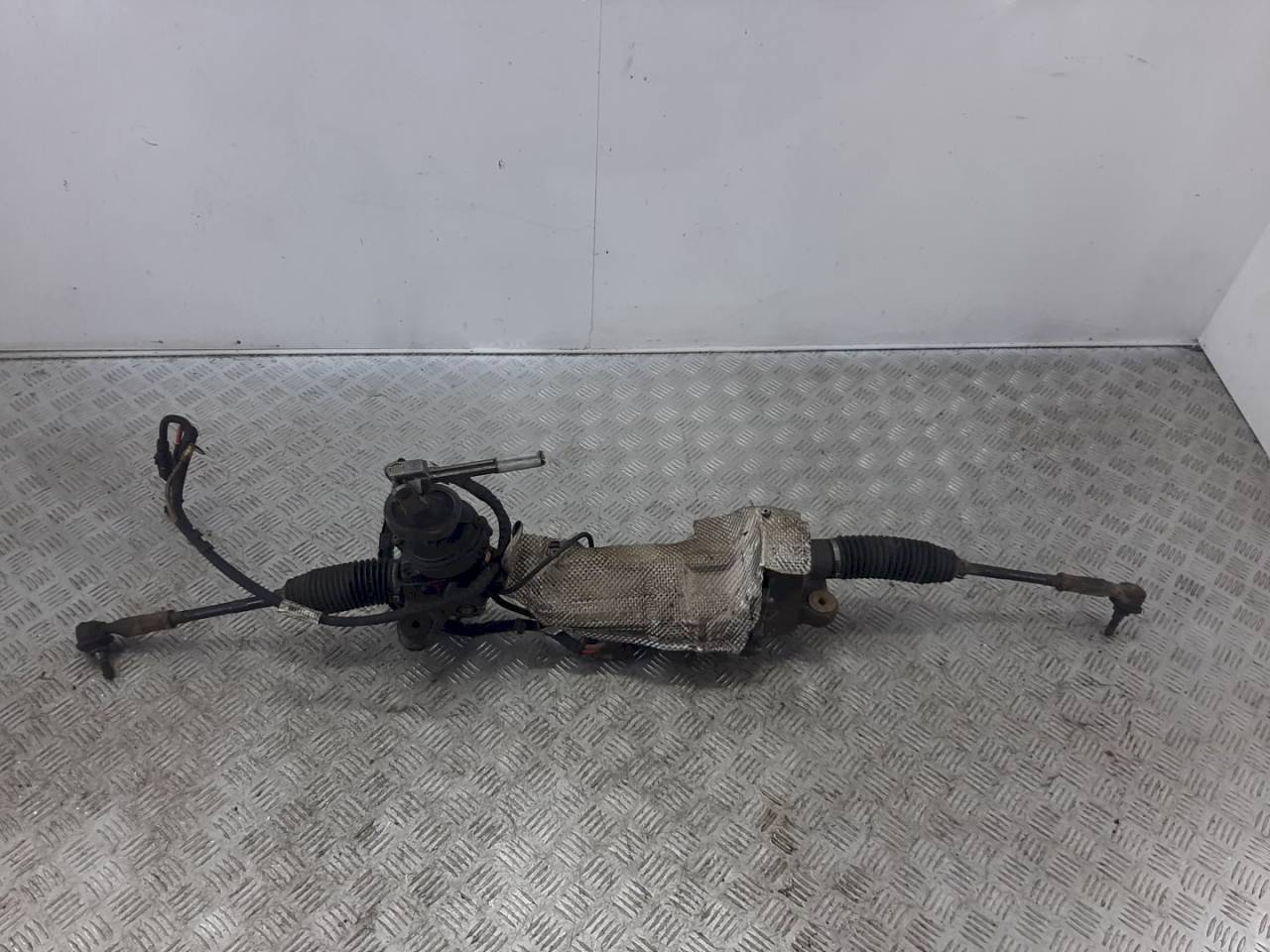 рулевая рейка Volkswagen Passat B6 2010, 3C1423105C - фото №1