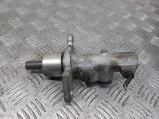 цилиндр тормозной главный Volkswagen Passat B5 2000