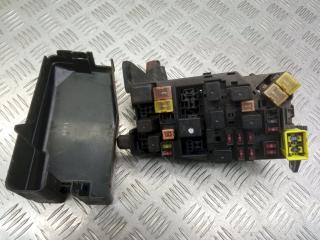 блок предохранителей Mitsubishi Galant 8 поколение 1997