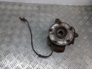 ступица передняя левая Nissan Almera Tino V10 2003, 1.8 л., QG18DD, бензин