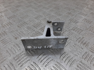 петля двери Audi A8 D2/4D [рестайлинг] 2001, 3.3 л., AKF, дизель, АКПП