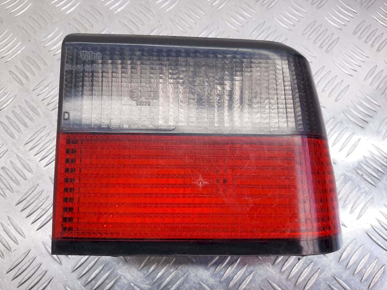 фонарь задний правый Citroen Xantia 1 поколение [рестайлинг] 2000, 1.8 л., i, хетчбэк 5 дв., 2223
