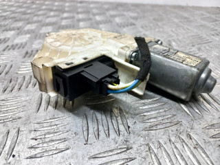 моторчик стеклоподъемника передний правый Audi A6 4F/C6 2007, 3.2 л., AUK, бензин, АКПП, универсал, 4F0959802D