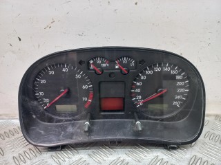 щиток приборов (приборная панель) Volkswagen Golf 4 поколение 2005, 1.6 л., AZD, бензин, МКПП, 1J0920825A