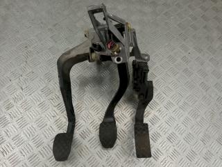 узел педальный (блок педалей) Volkswagen Passat B5 1999, 8D1721117K
