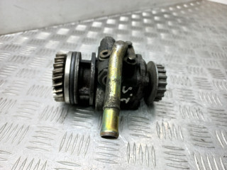 насос гидроусилителя руля Volkswagen Transporter T5 2004, 2.5 л., TDi, дизель, 070145249
