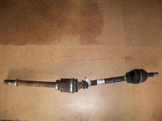 полуось передняя правая (приводной вал, ШРУС) Renault Megane 2 поколение 2003, 1.9 л., TDi