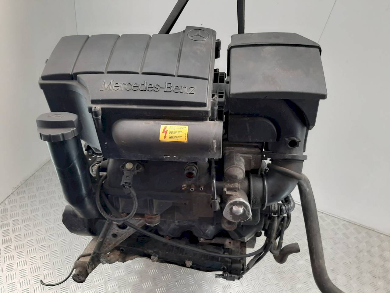 двигатель Mercedes-Benz Vaneo W414 2005, 1.6 л., i, бензин, 166.961, 30573988 - фото №1