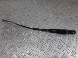 щеткодержатель (поводок стеклоочистителя, дворник) Peugeot 406 1 поколение 1999