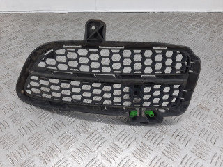 заглушка (решетка) в бампер Volkswagen Touareg 1 поколение [рестайлинг] 2008, 3.0 л., CASA, дизель, АКПП, 7L6853665B