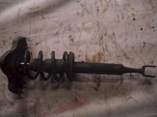 стойка передняя правая Audi A4 B6 2004