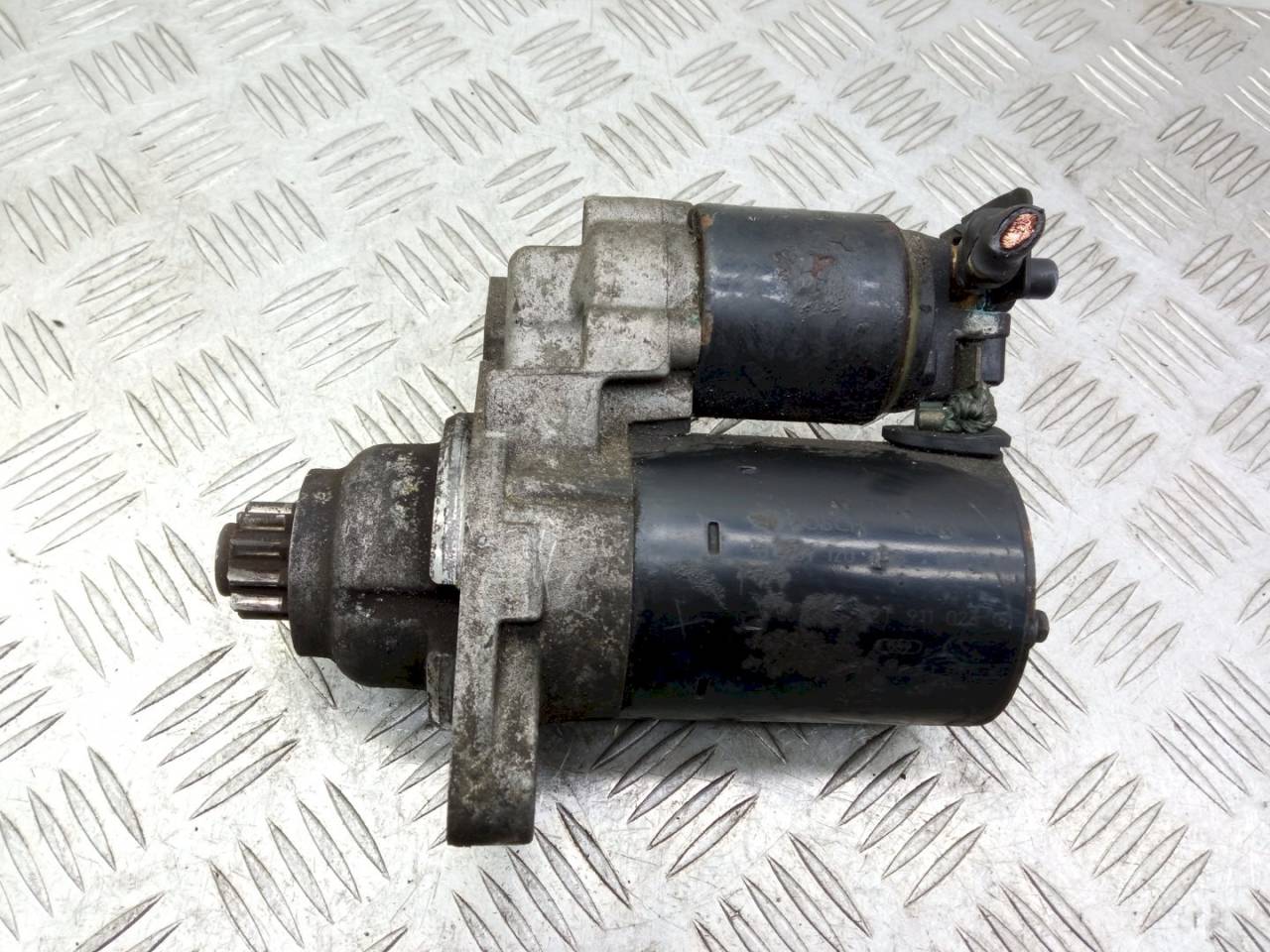 стартер Volkswagen Polo 4 поколение 2005, 1.2 л., i, 1120400 - фото №1