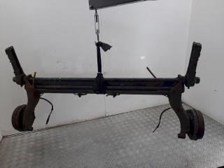 балка подвески задняя Renault Scenic 1 поколение [рестайлинг] 2003