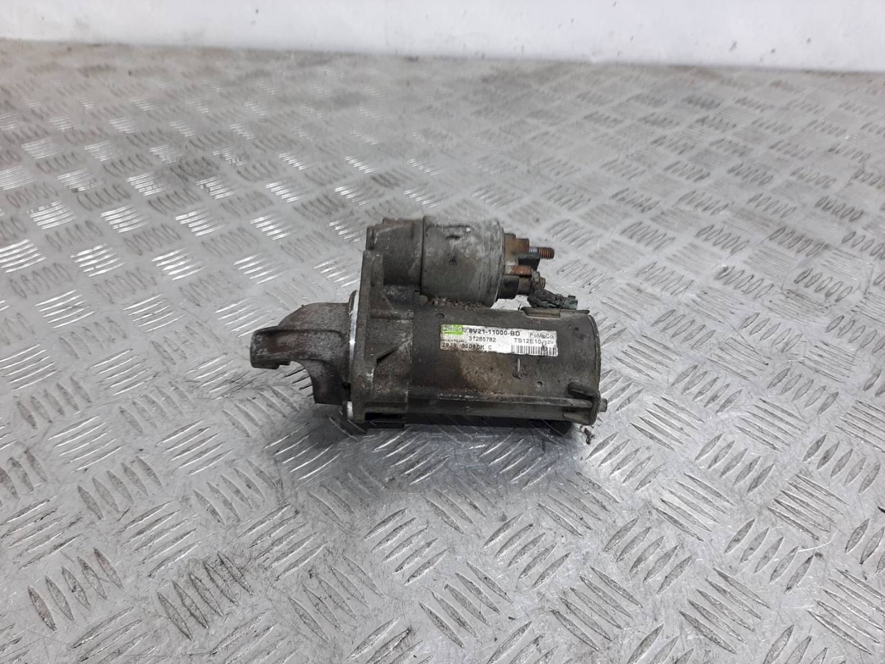 стартер Ford Fiesta 5 поколение 2005, 1.2 л., i, бензин, -, TS12E10 - фото №1