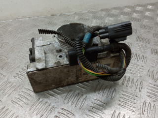 заслонка дроссельная Volvo S80 1 поколение 2002, 2.4 л., бензин, 8644345