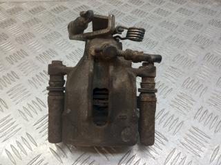 суппорт задний правый Mitsubishi Carisma 1 поколение 1999