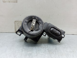 переключатель света Volkswagen Touareg 1 поколение 2005, 7L6858602A