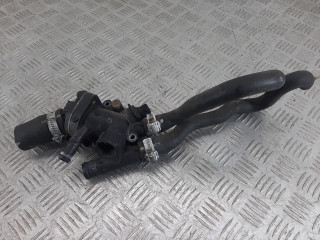 корпус термостата Volvo V40 1 поколение [2-й рестайлинг] 2003, 1.9 л., дизель, -, 8200065390