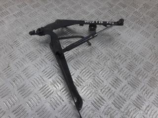 петля капота правая Volvo V70 2 поколение 2002, 2.4 л., B 5244 T3, бензин, МКПП