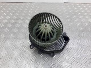 моторчик печки Volkswagen Passat B5 2000, -