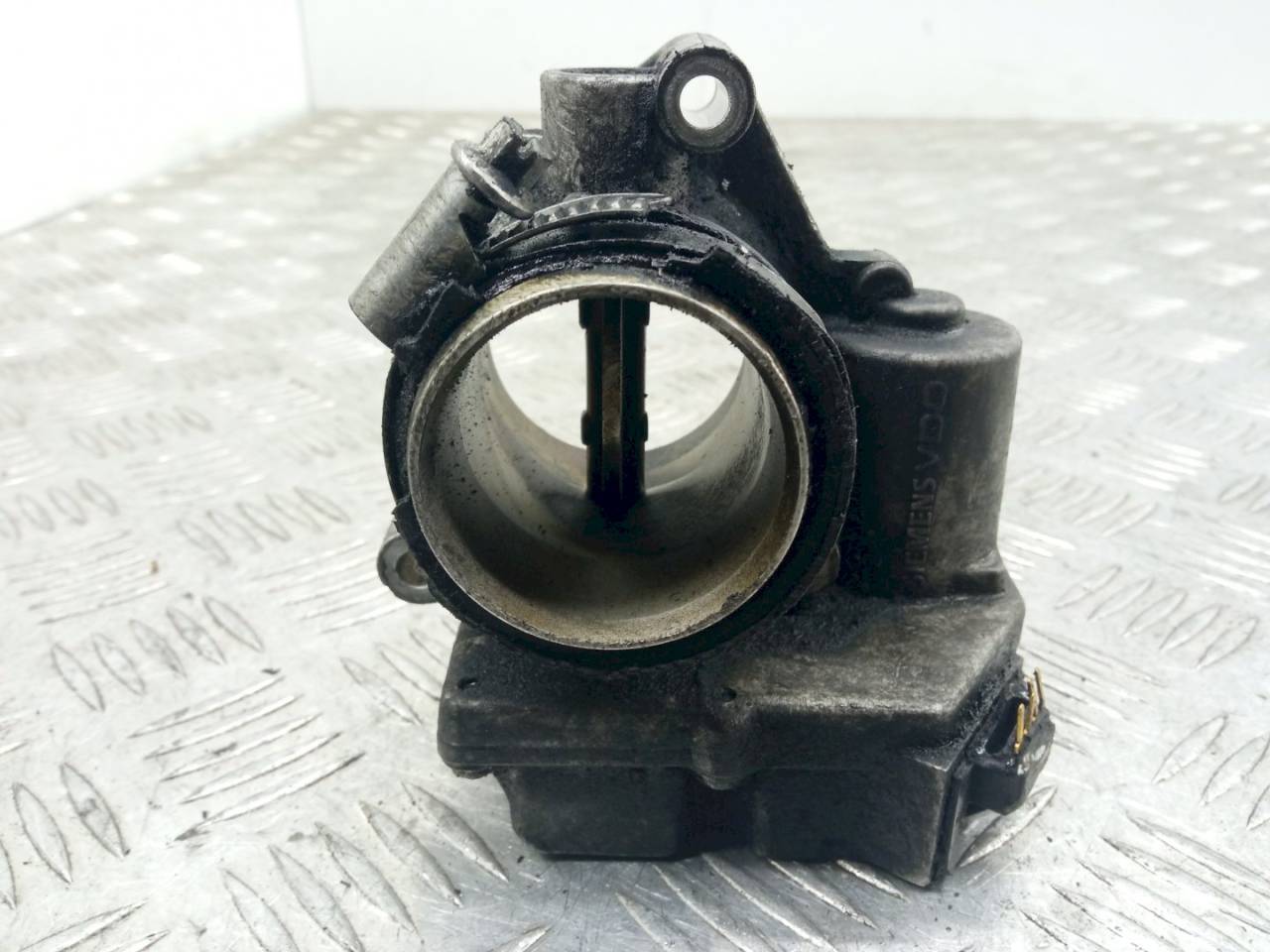 заслонка дроссельная Renault Megane 2 поколение 2006, 1.9 л., DCi, 8200576664 - фото №1