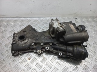 крышка двигателя передняя Volkswagen Touran 1 поколение 2006, 1.6 л., FSI, бензин, 03C109211E
