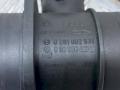 расходомер воздуха Volkswagen Golf 4 поколение 2003, 1.9 л., TDi, 281002531 - фото №4