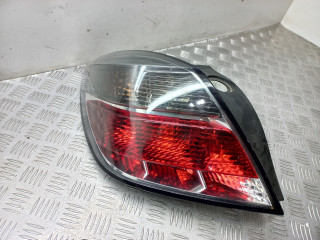 фонарь задний левый Opel Astra H 2006, 1.6 л., i, Z 16 XE, бензин, 13252444