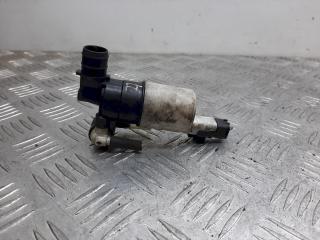 насос (моторчик) омывателя стекла Renault Megane 3 поколение 2009, 8200067015