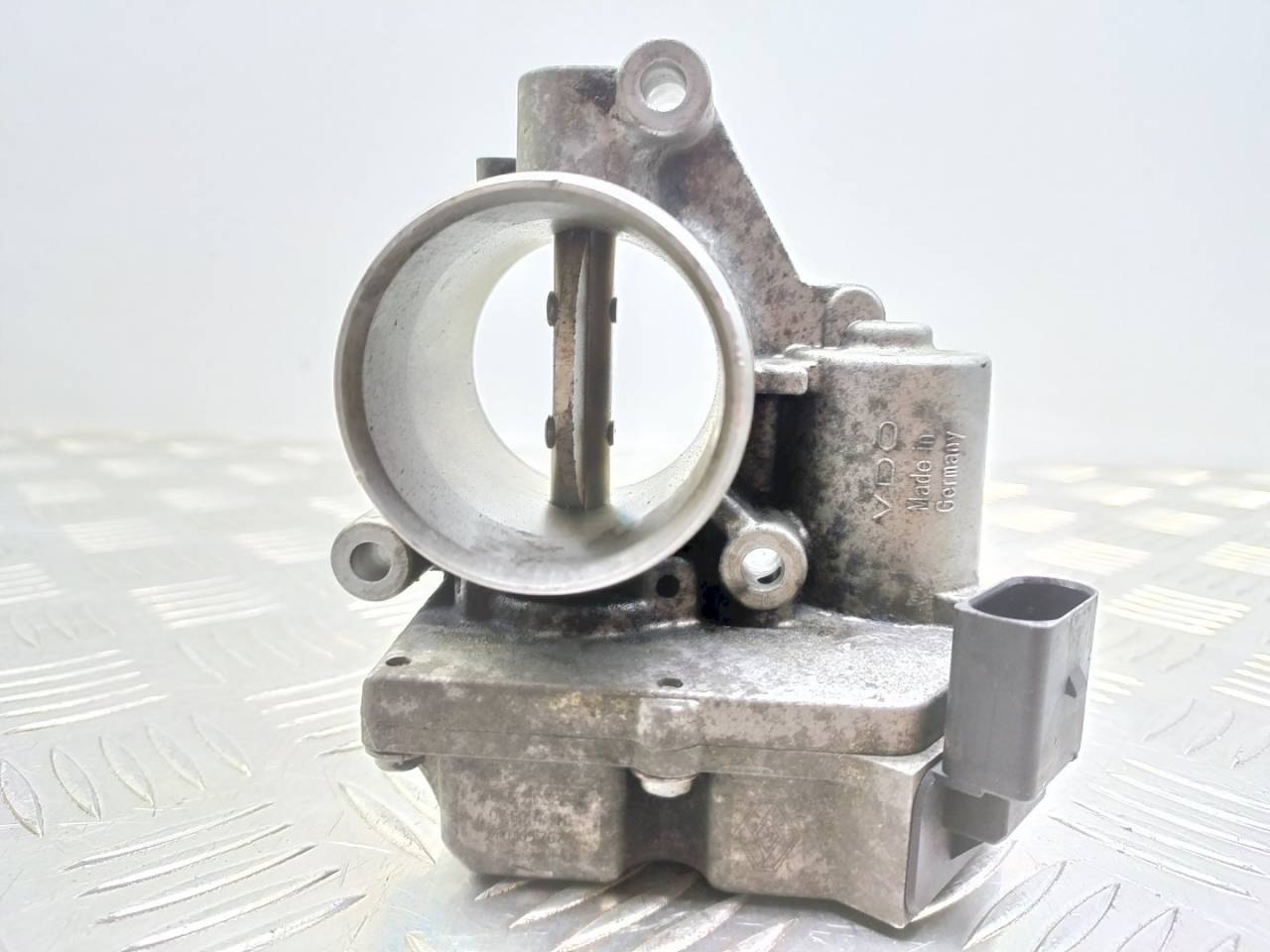 заслонка дроссельная Renault Megane 2 поколение 2005, 1.9 л., DCi, 8200471660 - фото №1