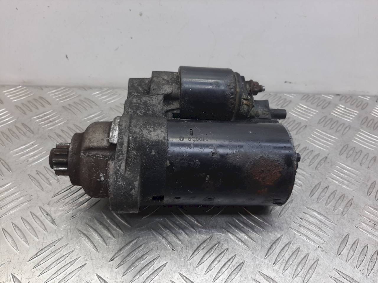 стартер Volkswagen Polo 4 поколение 2005, 1.2 л., i, 1121016 - фото №1