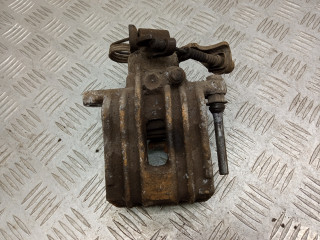 суппорт задний правый Volkswagen Passat B5 2000