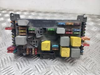 блок предохранителей Mercedes-Benz Vito W639 2006, 2.2 л., CDi, A6395450401