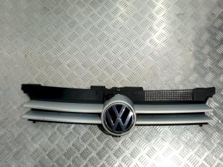 решетка радиатора Volkswagen Golf 4 поколение 2000, серый