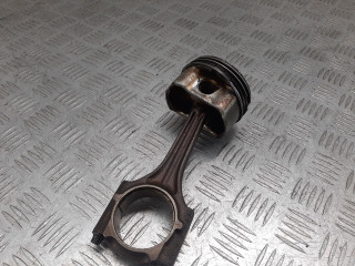 поршень Volkswagen Passat B5 [рестайлинг] 2003, 2.0 л., бензин, 82L82