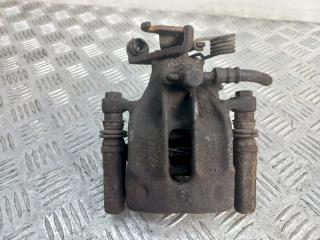 суппорт задний правый Mitsubishi Carisma 1 поколение [рестайлинг] 2000