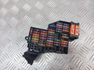 блок предохранителей Volkswagen Touareg 1 поколение 2005, 3.0 л., TDi, 7L0941828A