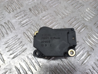 моторчик заслонки печки Volvo V70 2 поколение 2000, 2.4 л., B 5244 S, бензин, МКПП, универсал, 75622G