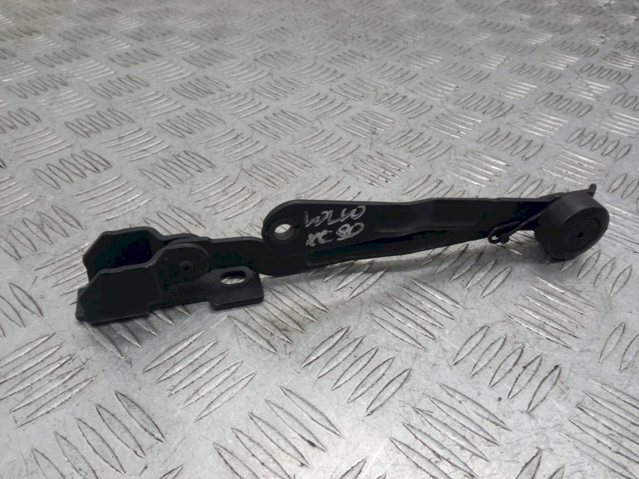 петля капота Volvo XC90 1 поколение 2003, 30674751 - фото №1