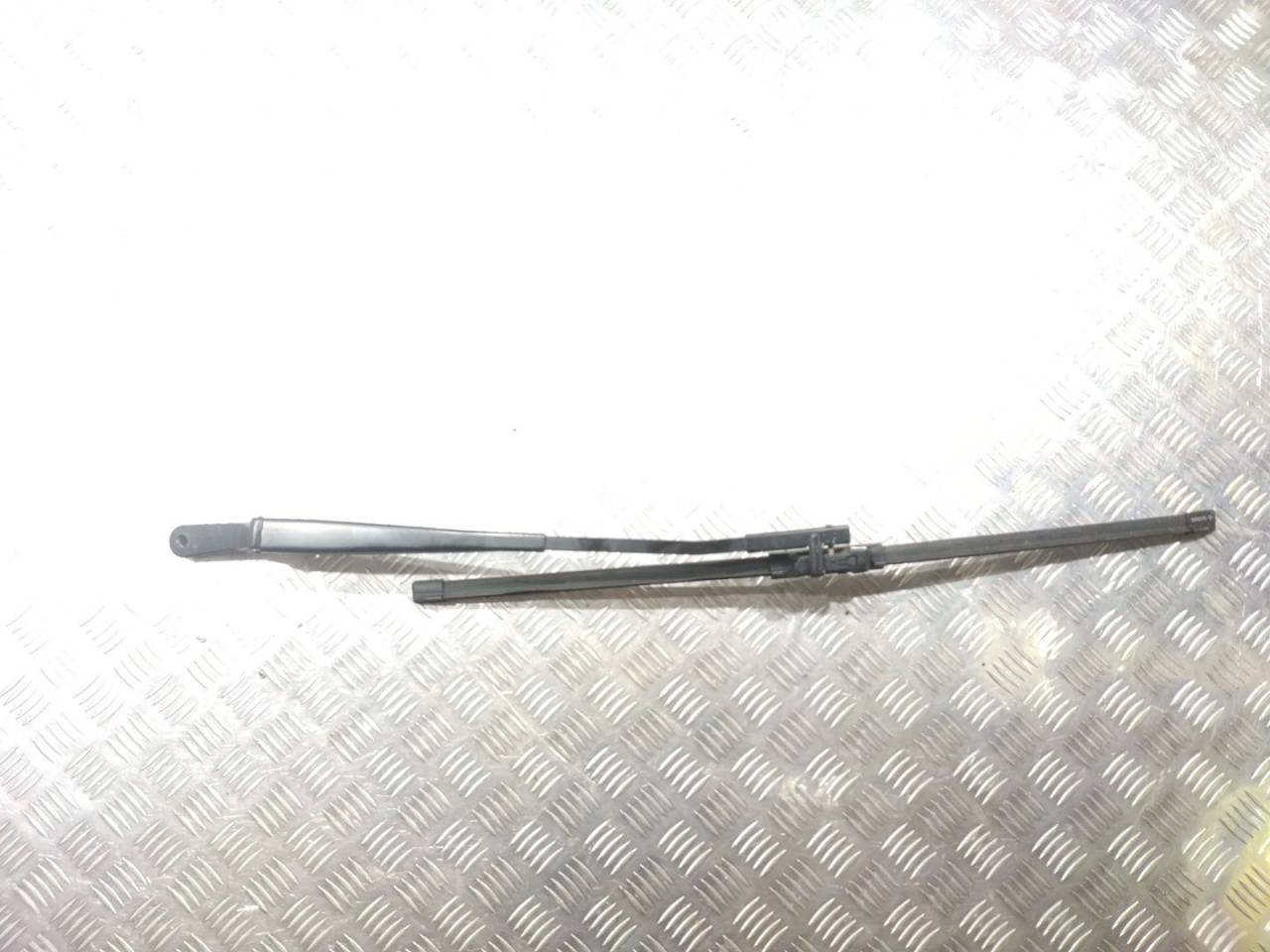 щеткодержатель (поводок стеклоочистителя, дворник) Citroen C5 1 поколение 2004, 71956 - фото №1