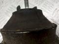 подушка крепления двигателя Audi A4 B5 1998, 1.6 л., i, 8D0199379G - фото №4